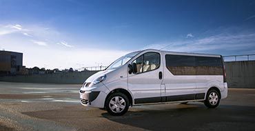 mikroautobusai pagalbai žmonėms